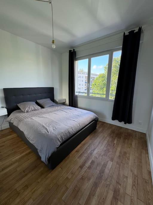 Charmant Appartement T3 Avec Balcon, Centre-Ville Lorient Esterno foto